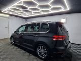 VW Touran bei Reisemobile.expert - Abbildung (3 / 15)