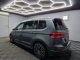 VW Touran bei Reisemobile.expert - Abbildung (3 / 15)