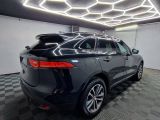 Jaguar F-Pace bei Reisemobile.expert - Abbildung (4 / 15)