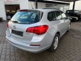 Opel Astra bei Reisemobile.expert - Abbildung (4 / 10)