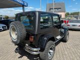 Jeep Wrangler bei Reisemobile.expert - Abbildung (4 / 11)