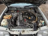 Mercedes-Benz E 260 bei Reisemobile.expert - Abbildung (7 / 10)