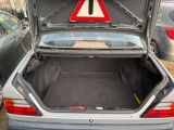 Mercedes-Benz E 260 bei Reisemobile.expert - Abbildung (8 / 10)