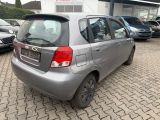 Chevrolet Aveo bei Reisemobile.expert - Abbildung (4 / 11)