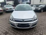 Opel Astra bei Reisemobile.expert - Abbildung (2 / 11)