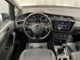 VW Touran bei Reisemobile.expert - Abbildung (13 / 15)