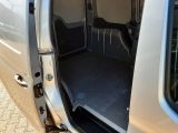 VW Caddy bei Reisemobile.expert - Abbildung (14 / 15)