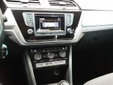 VW Touran bei Reisemobile.expert - Abbildung (13 / 15)