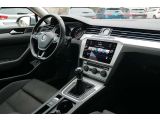 VW Passat bei Reisemobile.expert - Abbildung (13 / 15)