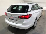 Opel Astra bei Reisemobile.expert - Abbildung (4 / 15)