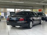 Jaguar S-Type bei Reisemobile.expert - Abbildung (2 / 15)