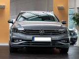 VW Passat bei Reisemobile.expert - Abbildung (2 / 15)