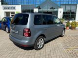 VW Touran bei Reisemobile.expert - Abbildung (9 / 15)