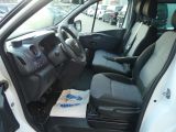 Opel Vivaro bei Reisemobile.expert - Abbildung (8 / 10)