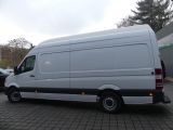 Mercedes-Benz Sprinter bei Reisemobile.expert - Abbildung (4 / 10)