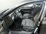 VW Passat bei Reisemobile.expert - Abbildung (9 / 15)