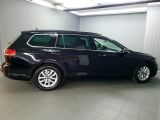 VW Passat bei Reisemobile.expert - Abbildung (3 / 15)