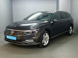 VW Passat bei Reisemobile.expert - Abbildung (2 / 15)