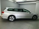 VW Passat bei Reisemobile.expert - Abbildung (3 / 15)