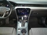VW Passat bei Reisemobile.expert - Abbildung (14 / 15)
