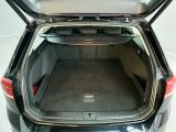 VW Passat bei Reisemobile.expert - Abbildung (12 / 15)
