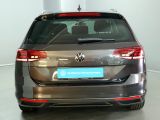 VW Passat bei Reisemobile.expert - Abbildung (6 / 15)