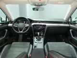VW Passat bei Reisemobile.expert - Abbildung (8 / 15)