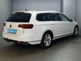 VW Passat bei Reisemobile.expert - Abbildung (4 / 15)