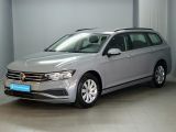 VW Passat bei Reisemobile.expert - Abbildung (2 / 15)