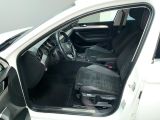 VW Passat bei Reisemobile.expert - Abbildung (10 / 15) VW Passat bei Reisemobile.expert - Abbildung (10 / 15)