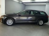 VW Passat bei Reisemobile.expert - Abbildung (3 / 15) VW Passat bei Reisemobile.expert - Abbildung (3 / 15)