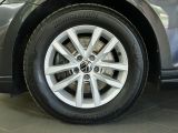 VW Passat bei Reisemobile.expert - Abbildung (8 / 15) VW Passat bei Reisemobile.expert - Abbildung (8 / 15)