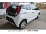 Toyota Aygo bei Reisemobile.expert - Abbildung (6 / 11)