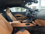 Aston Martin Vantage bei Reisemobile.expert - Abbildung (13 / 15)