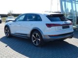 Audi e-tron bei Reisemobile.expert - Abbildung (8 / 15)