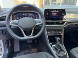 VW T-Roc bei Reisemobile.expert - Abbildung (2 / 15)