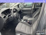 VW Touran bei Reisemobile.expert - Abbildung (4 / 9)