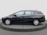 Opel Astra bei Reisemobile.expert - Abbildung (2 / 15)