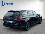 VW Passat bei Reisemobile.expert - Abbildung (3 / 15) VW Passat bei Reisemobile.expert - Abbildung (3 / 15)