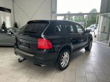 Porsche Cayenne bei Reisemobile.expert - Abbildung (6 / 15)