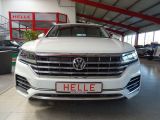 VW Touareg bei Reisemobile.expert - Abbildung (2 / 15)