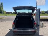VW Tiguan bei Reisemobile.expert - Abbildung (4 / 13)