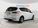 Ford S-Max bei Reisemobile.expert - Abbildung (4 / 15)