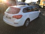 Opel Astra bei Reisemobile.expert - Abbildung (3 / 15)