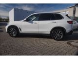 BMW X5 bei Reisemobile.expert - Abbildung (3 / 15)