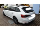 Skoda Superb bei Reisemobile.expert - Abbildung (3 / 11)