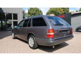 Mercedes-Benz E 300T 4-MATIC bei Reisemobile.expert - Abbildung (13 / 15)