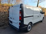 Opel Vivaro bei Reisemobile.expert - Abbildung (6 / 15)