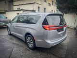 Chrysler Pacifica bei Reisemobile.expert - Abbildung (8 / 15)