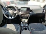 Kia Ceed bei Reisemobile.expert - Abbildung (9 / 15)